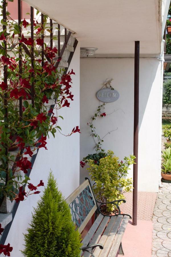 Appartamento Le Magnolie Mestre Luaran gambar